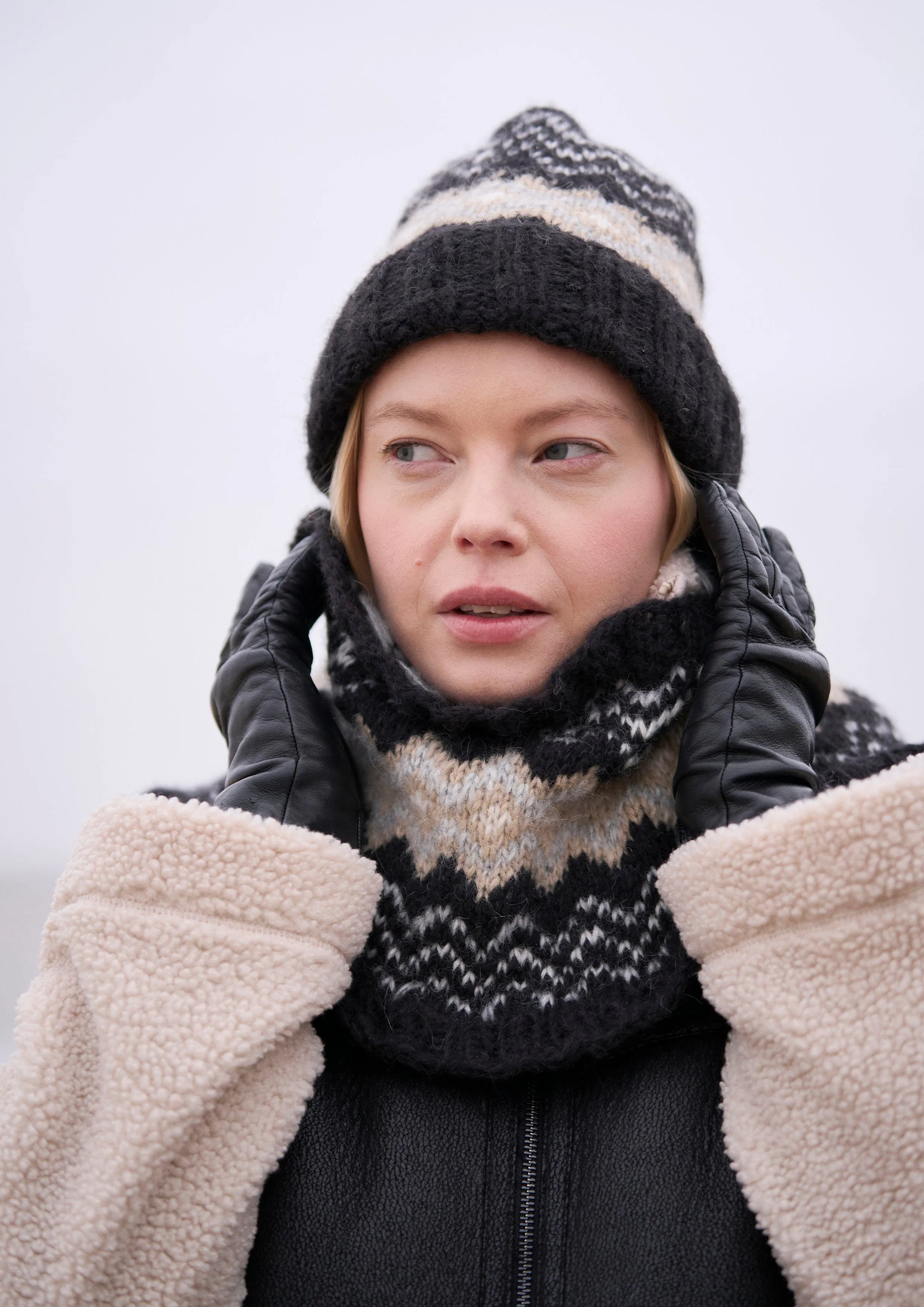 The COAST Hat & Snood Kit